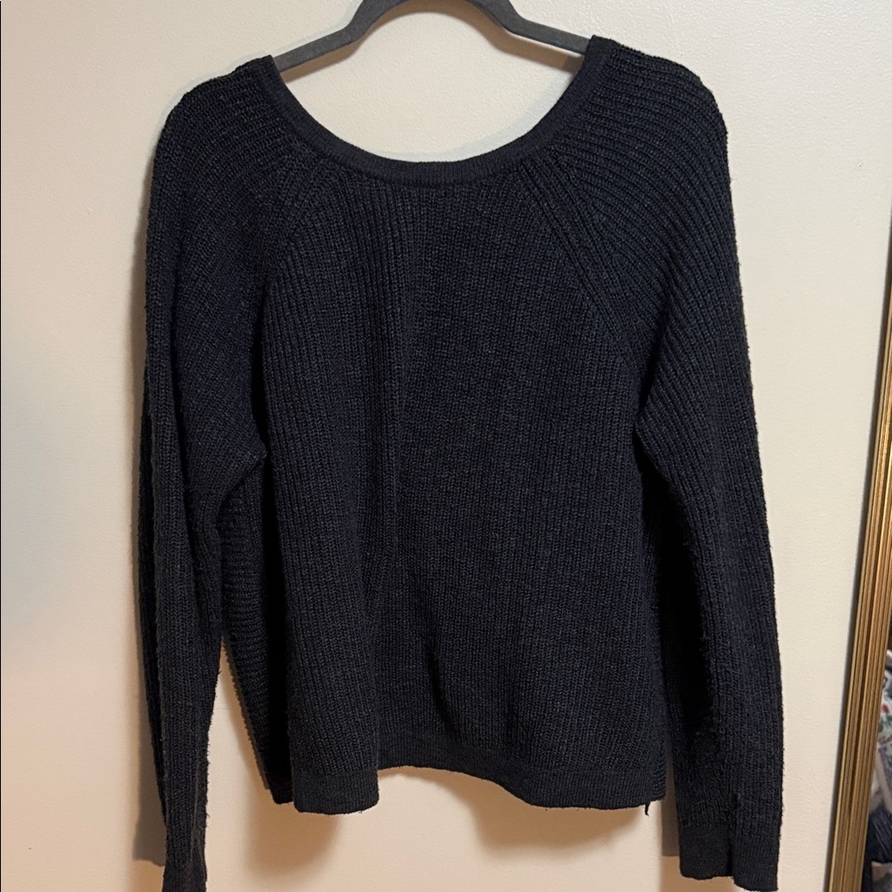 Aerie Women's Black Knot in back Sweater